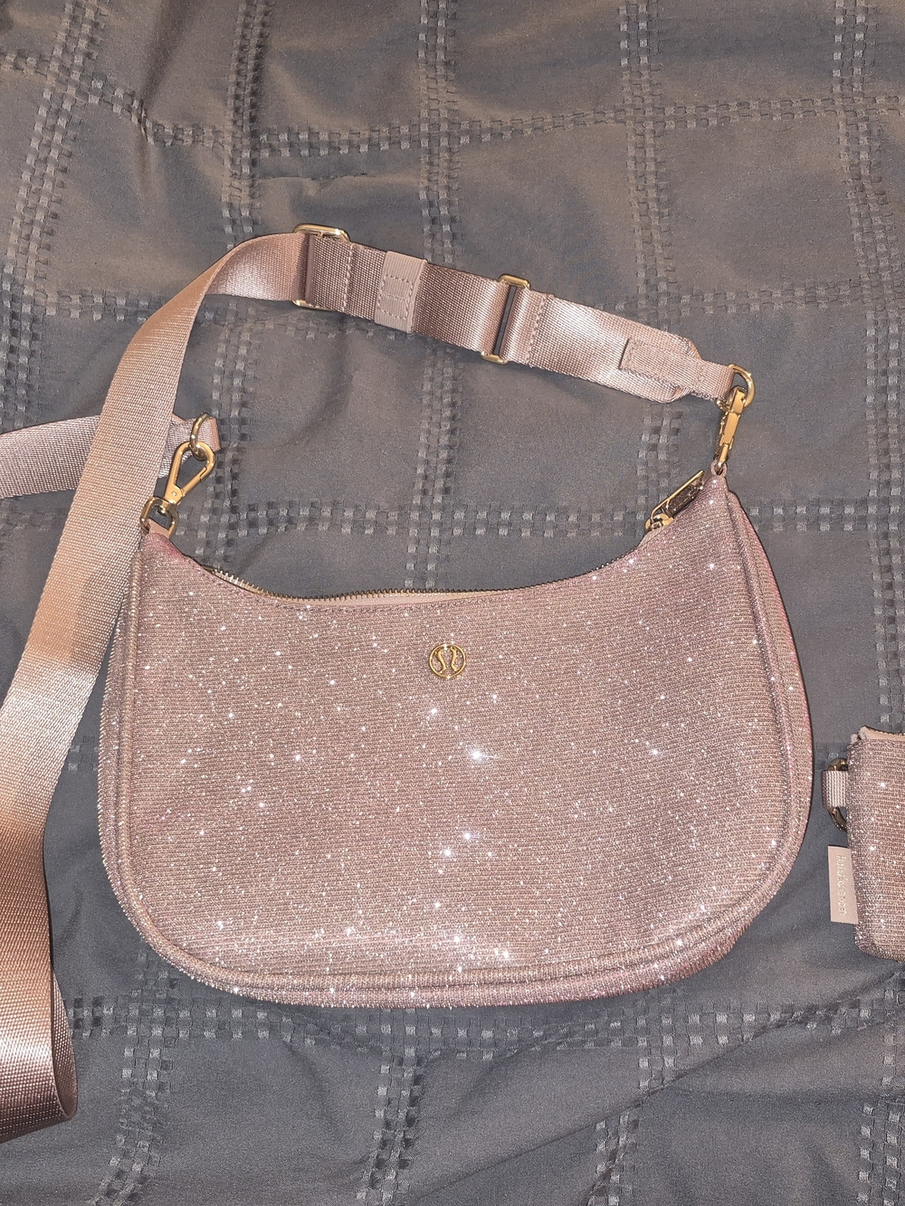 lululemon athletica Sparkle Shoulder Bag in Rose Pink